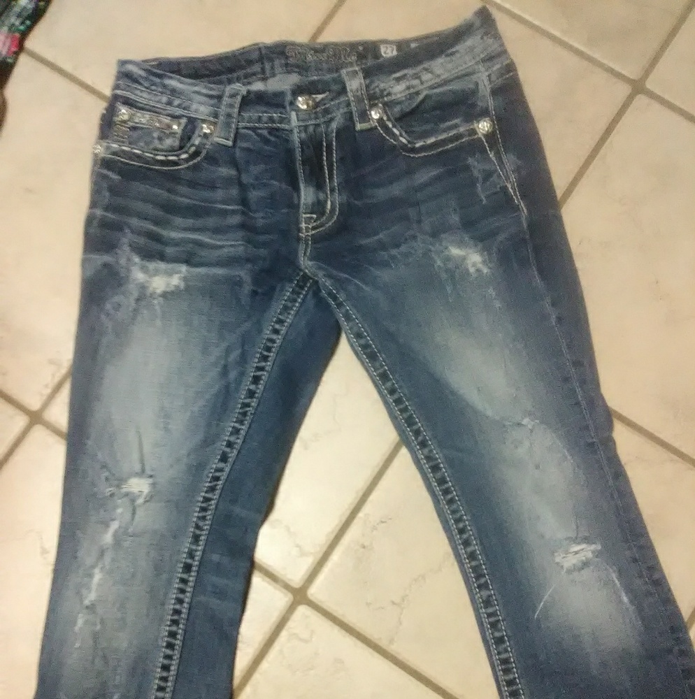 Miss me crop jeans.
